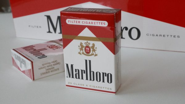 USA Marlboro Classic Red - Image 3