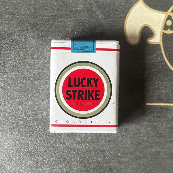 LUCKY  STRIKE - Image 2